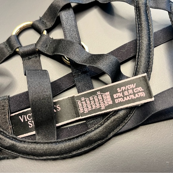 VICTORIA’S SECRET VS Very Sexy Unlined Strappy Balconette Bra/Panty Set XS/S - Picture 8 of 11